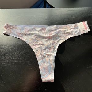 Gillian & Omalley thong